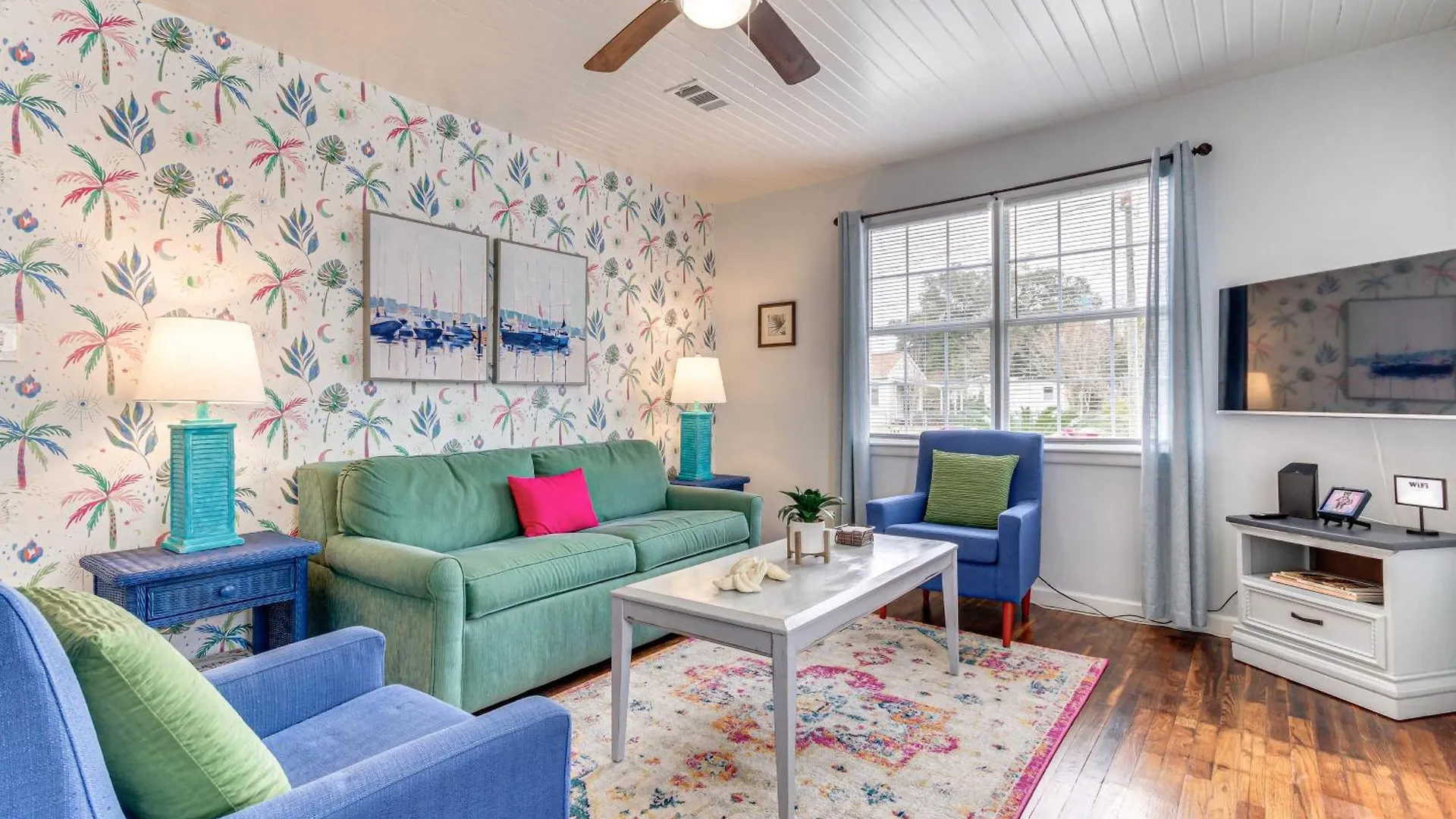 Holiday home Charming Coastal Pensacola Home 1 Mi To Palafox St United States